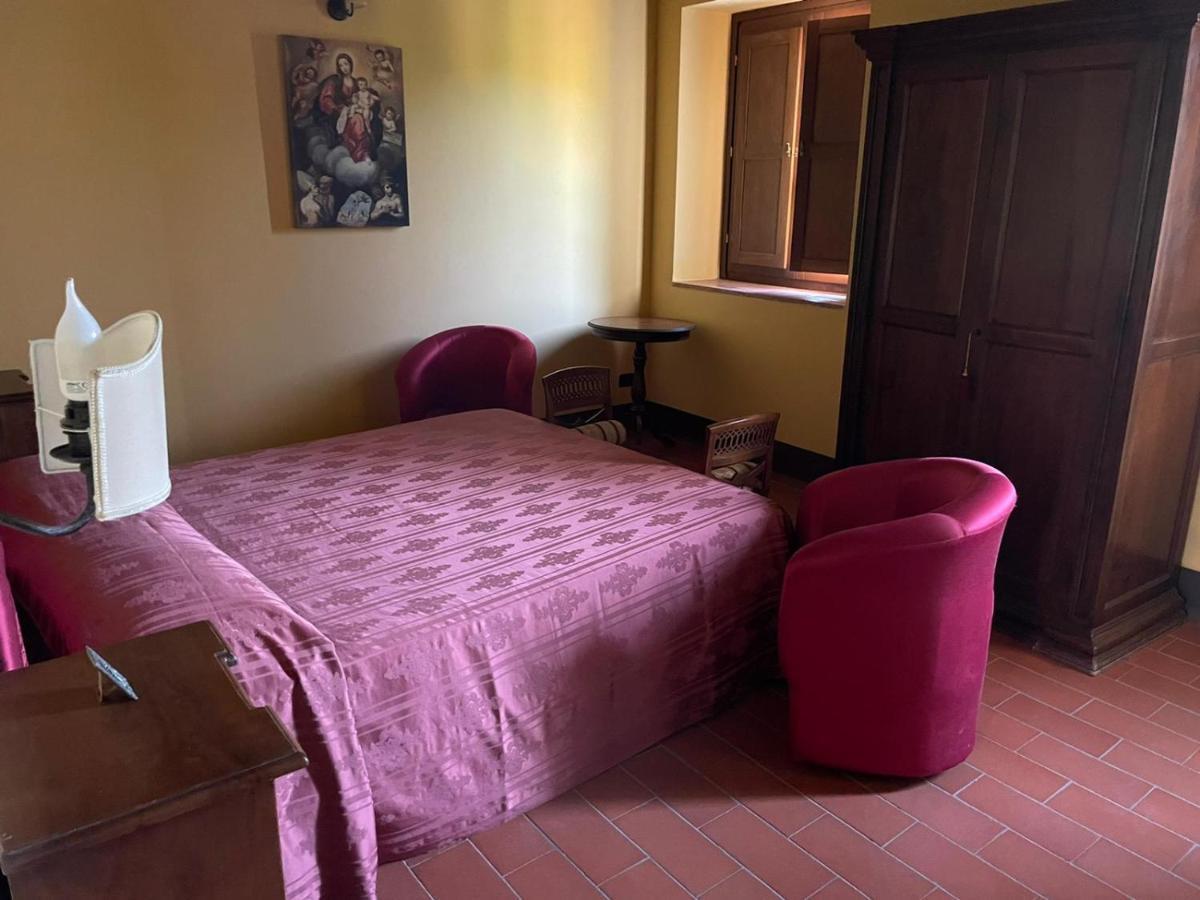 Il Castello Dei Principi Sanseverino Виджанелло Экстерьер фото